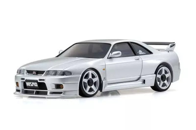 Kyosho AutoScale Issan Skyline GT-R NISMO (R33) Prateado (MA020) MZP488S