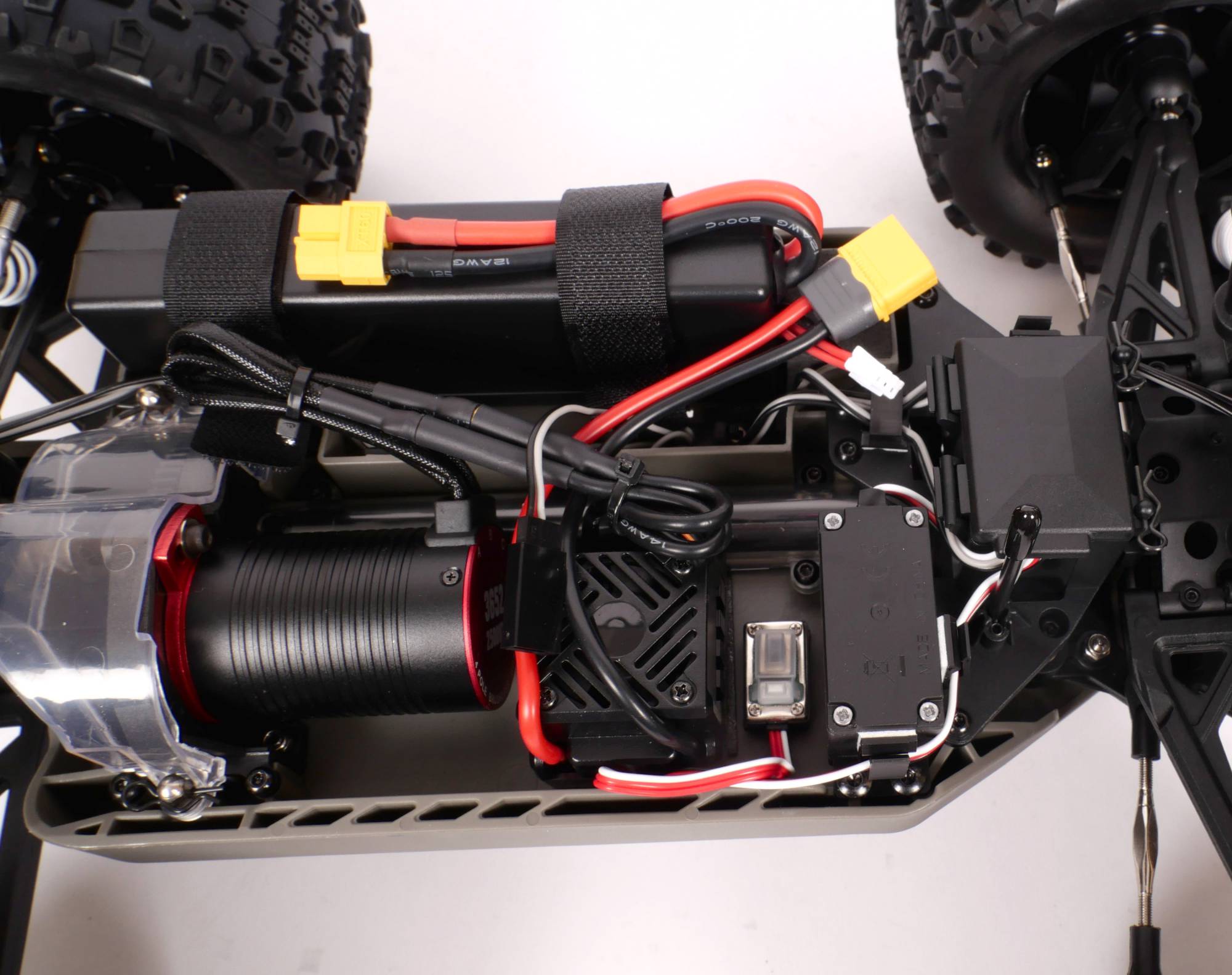 T2M Monster Truck Pirate XT-II Brushless RTR T4988OR