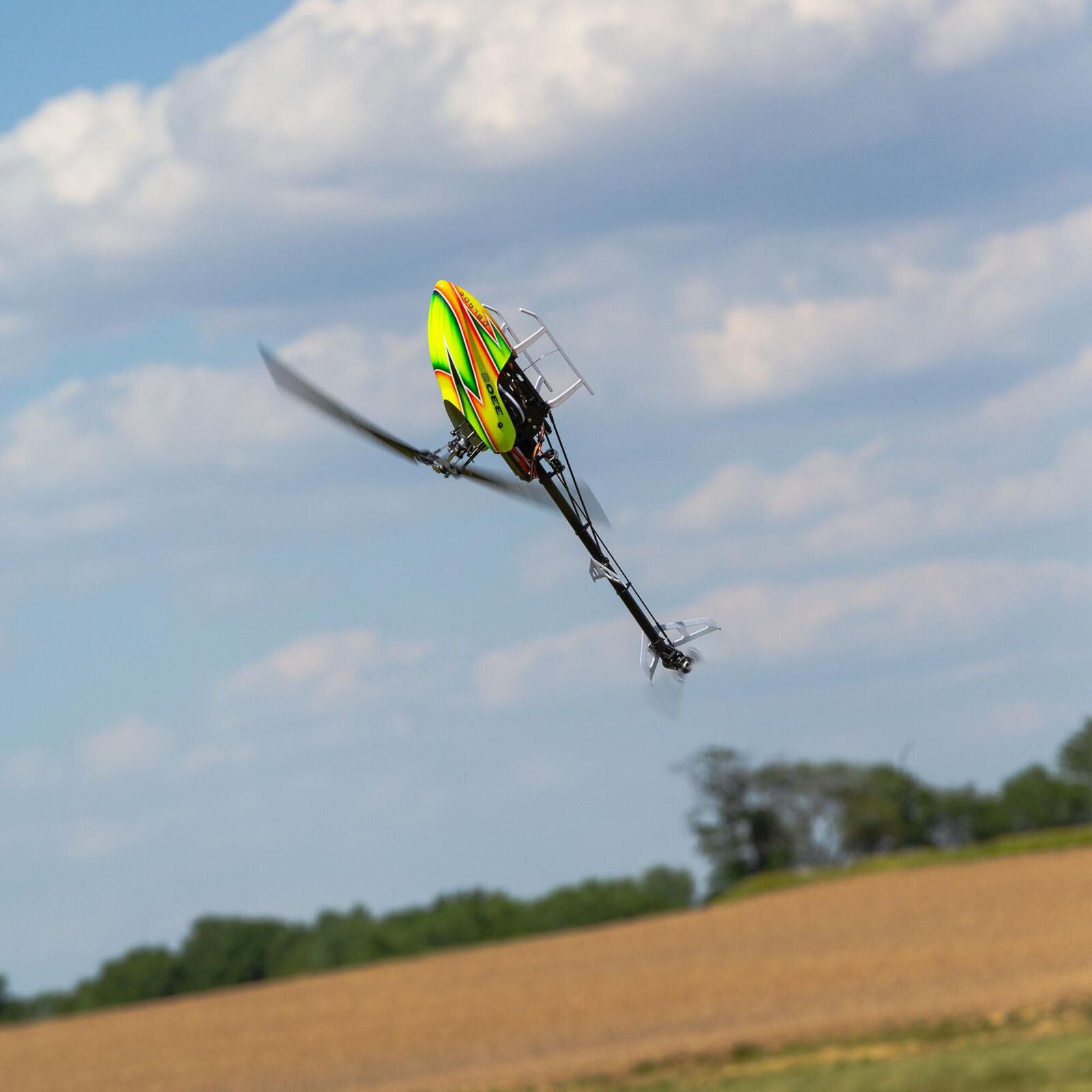 Blade Hélicoptère 330 S Smart RTF BLH590001