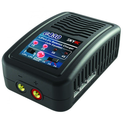 SkyRc Chargeur e430 30W AC SKY100107