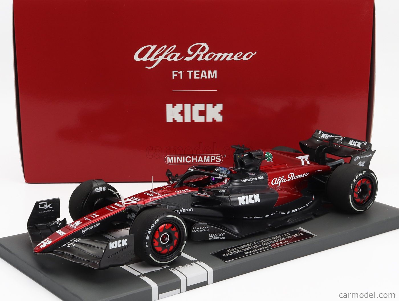 MiniChamps Alfa Romeo Ferrari C43 24 Guanyu Zhou F1 2023 117230124