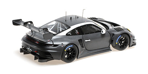 MiniChamps Porsche 911 GT3R Carbonio 1/18 110246000