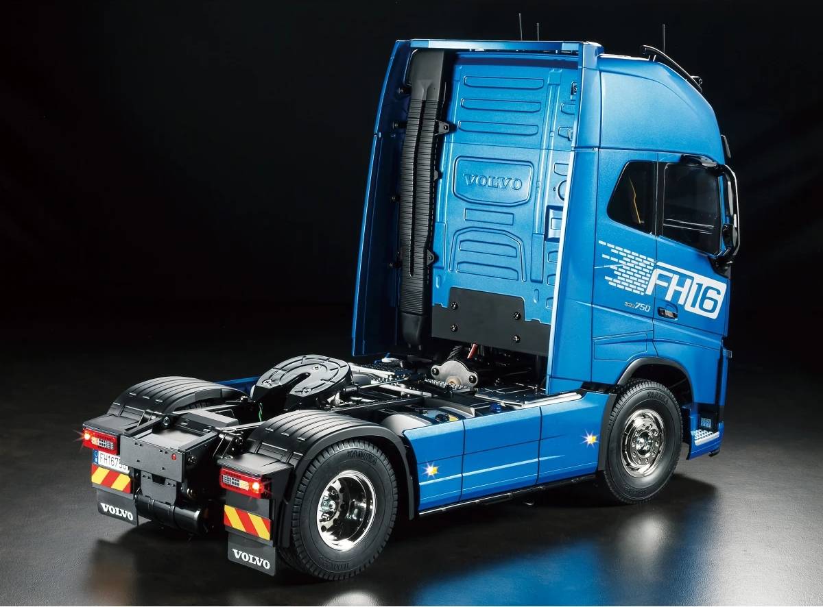 Tamiya Camion Volvo FH16 XL 750 4x2 KIT 56375