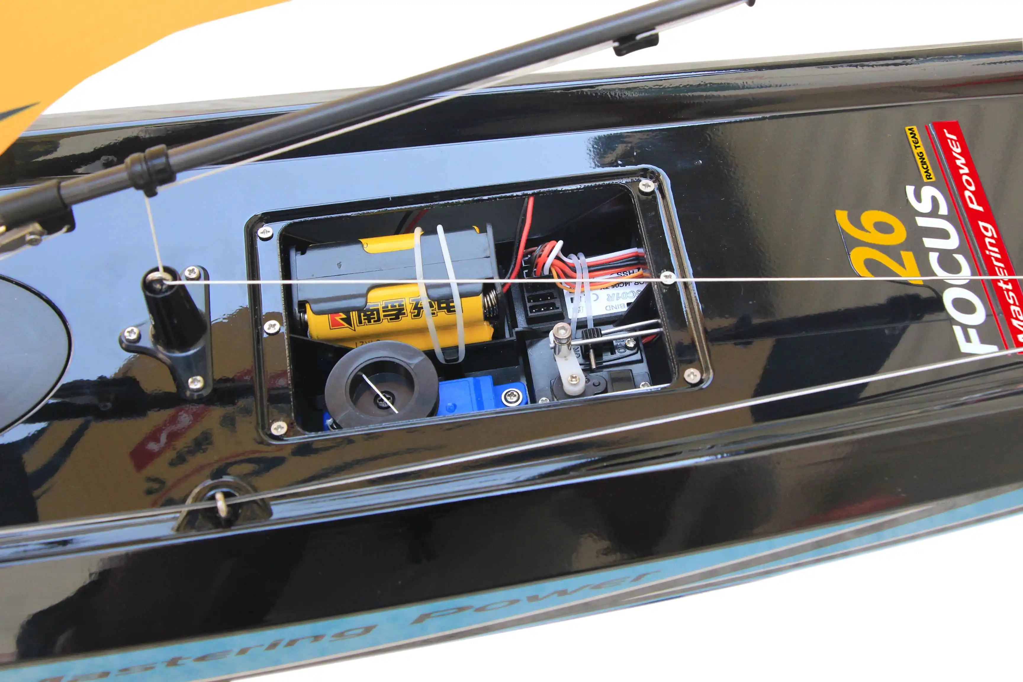 Joysway Barca a vela Focus III 995 mm RTR JW8812V3