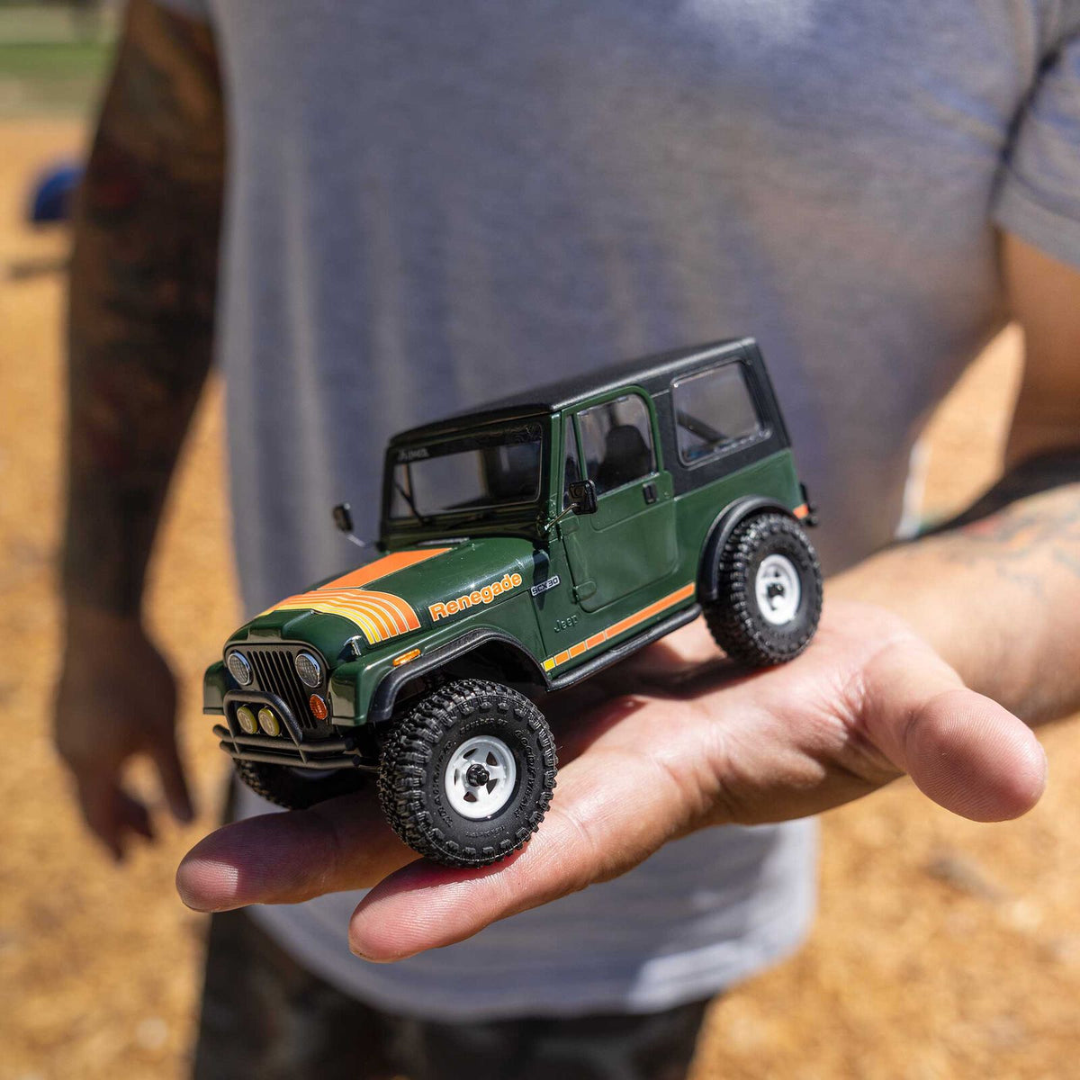 Axial Rock Crawler SCX30 Jeep CJ-7 Renegade 4WD RTR AXI-3273
