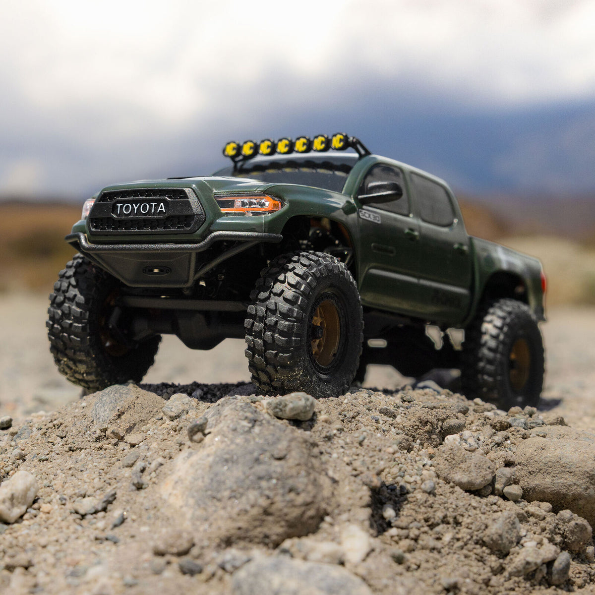 Axial Rock Crawler SCX30 Toyota Tacoma TRD Pro 4WD RTR AXI-3289