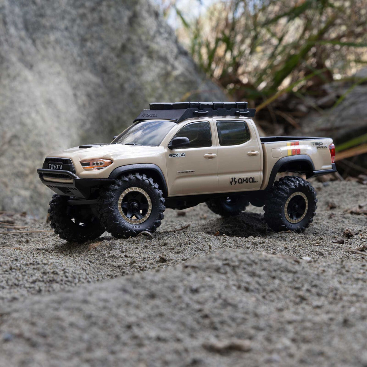 Axial Rock Crawler SCX30 Toyota Tacoma TRD Pro 4WD RTR AXI-3289