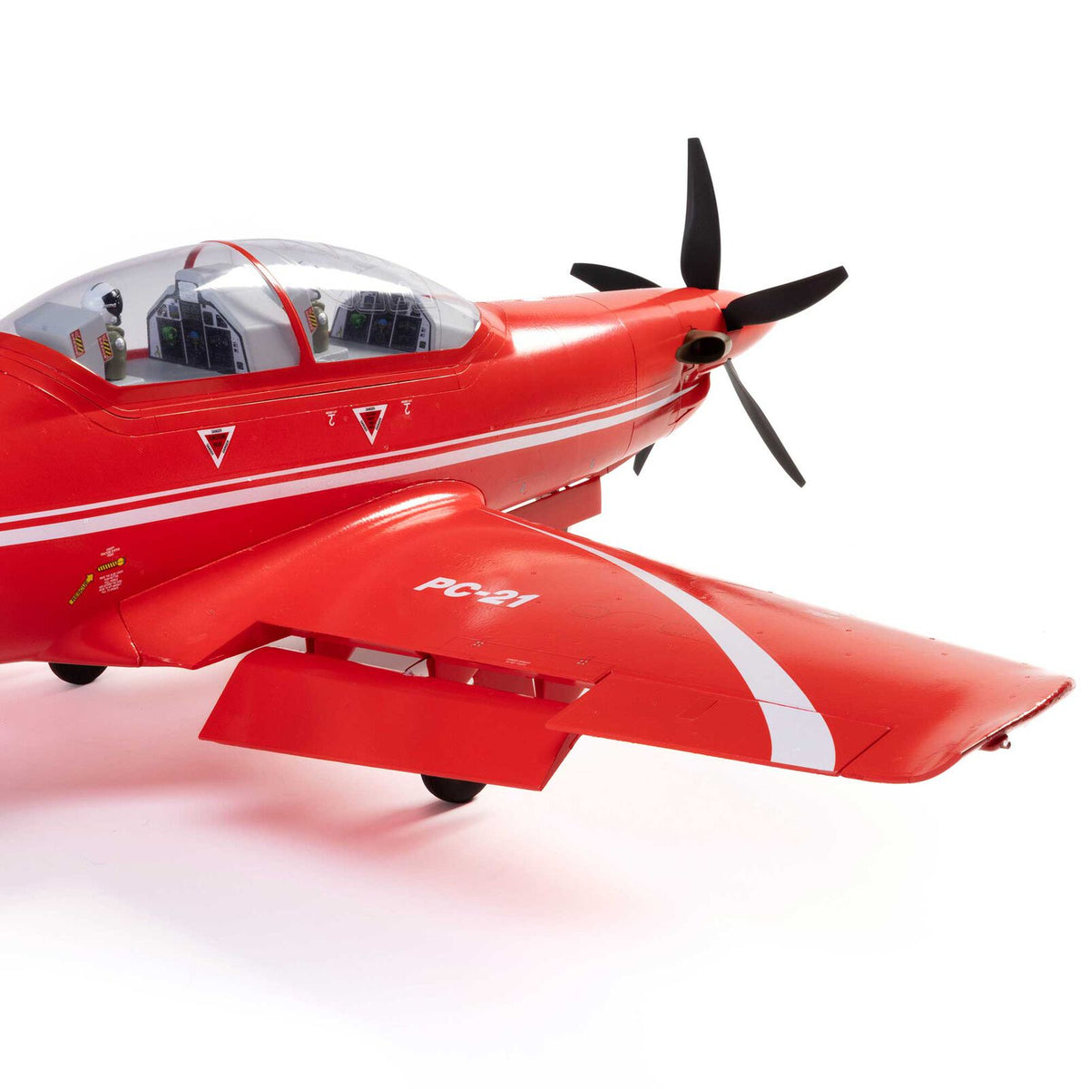 E-Flite Pilatus PC-21 1,3 m PNP EFL14975
