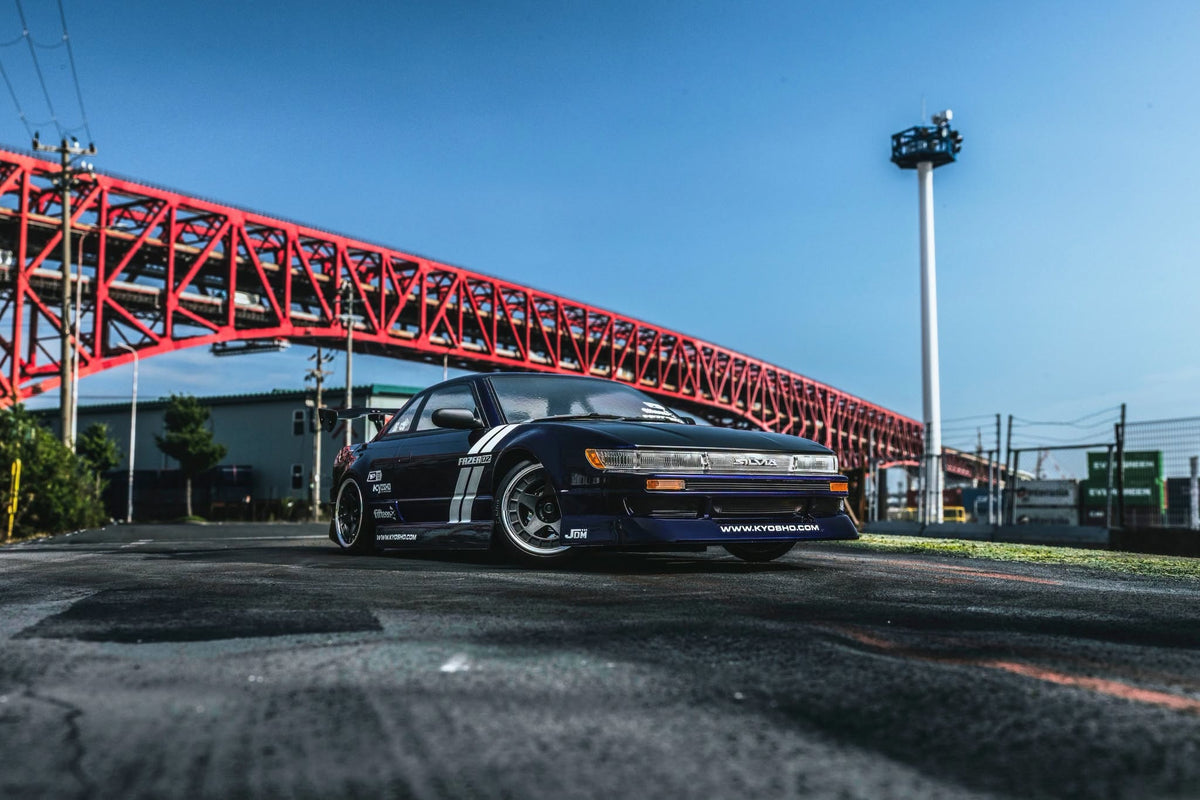 Kyosho Fazer Drift D2 Readyset D2 Nissan Silvia S13 Tuned-versie RTR 34503T1B