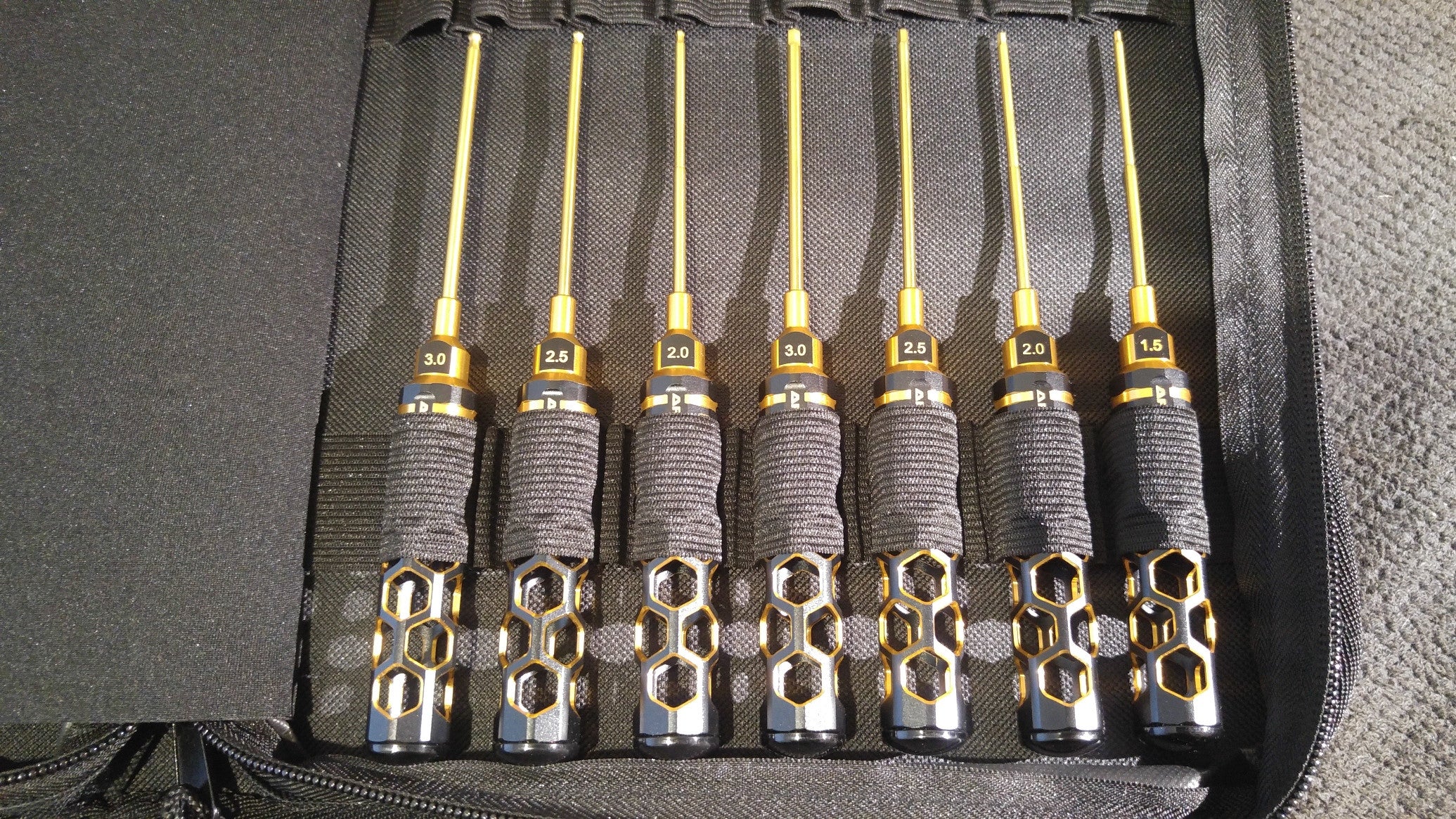Arrowmax Set de Tournevis Honeycomb Black Gold avec Trousse (x16pcs) 199443