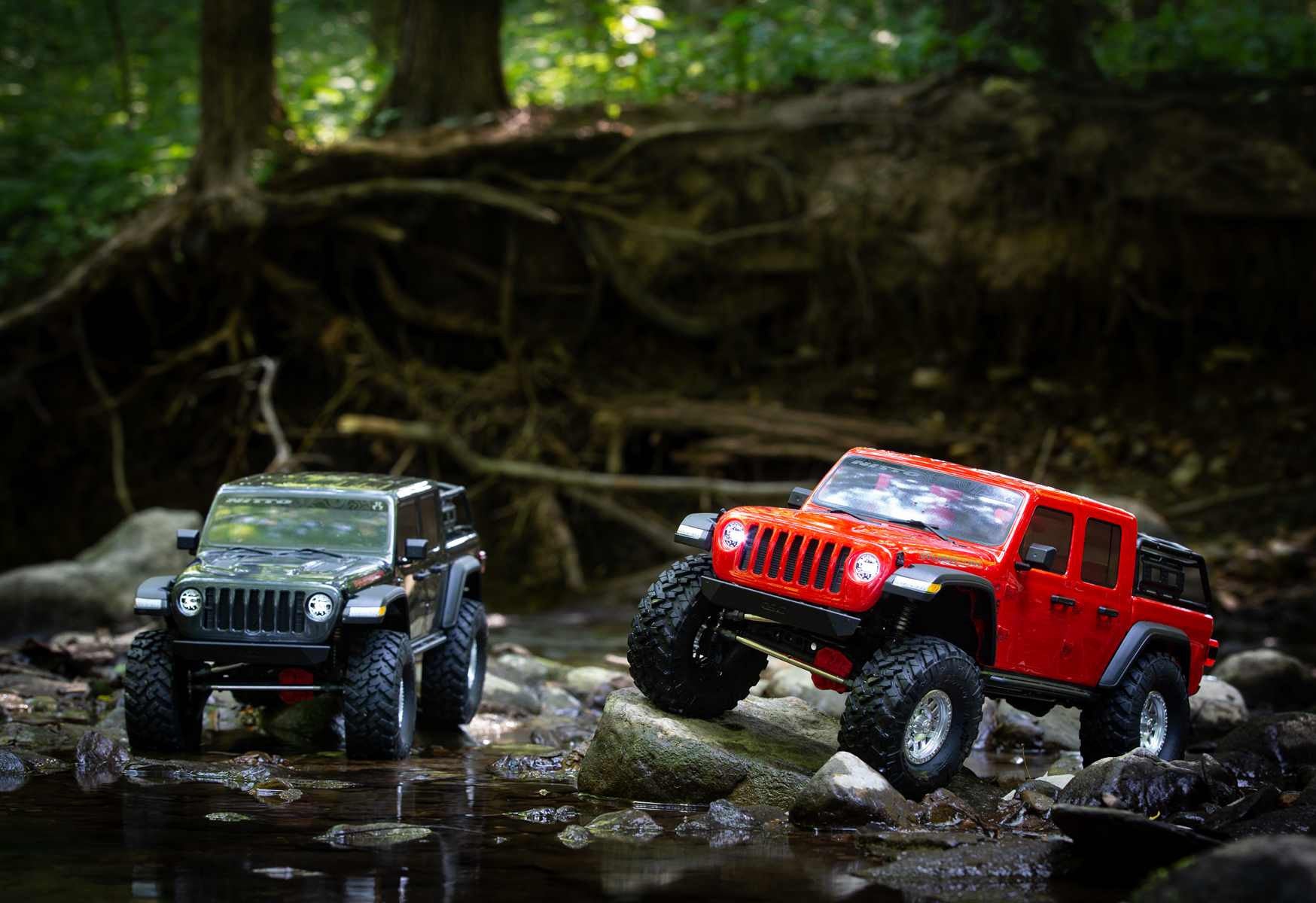 Voiture télécommandée crawler 4X4 tout-terrain (ado-adulte) Axial SCX10 III  Jeep Gladiator récente sur Gens de Confiance