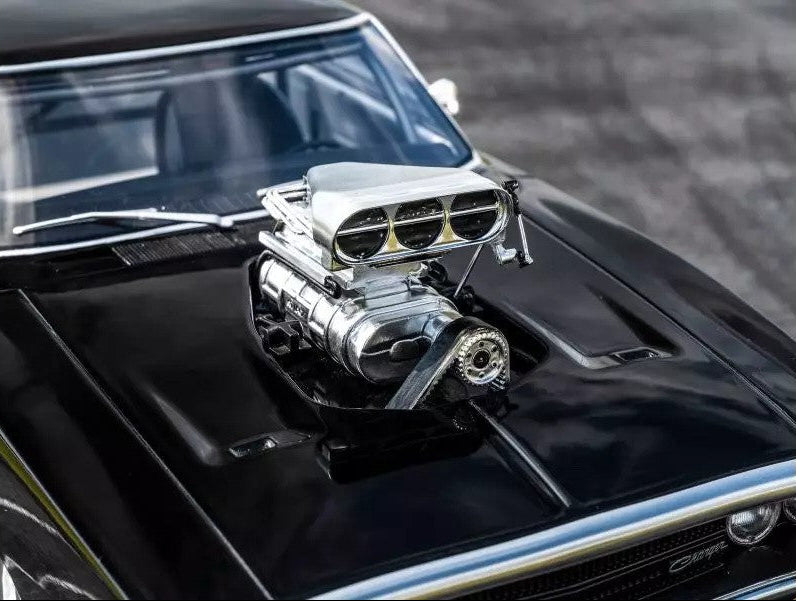 Kyosho Diecast Dodge Charger R/T 1970 Fast & Furious 1/12 KSR12008A