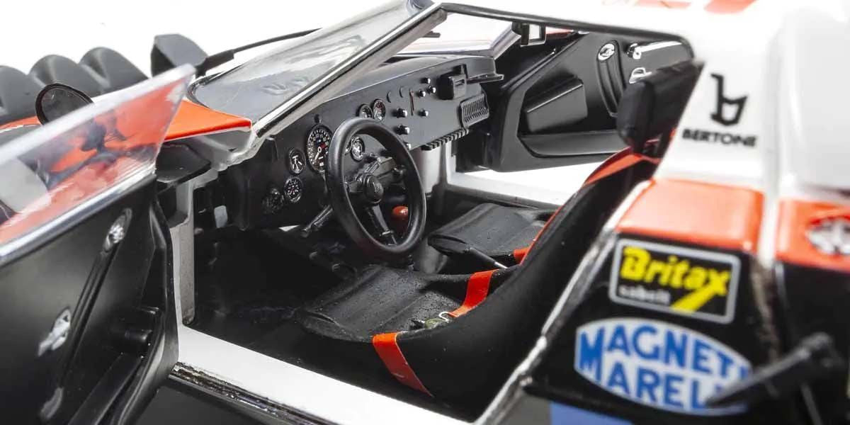 京商 LANCIA STRATOS HF 1/18 難あり