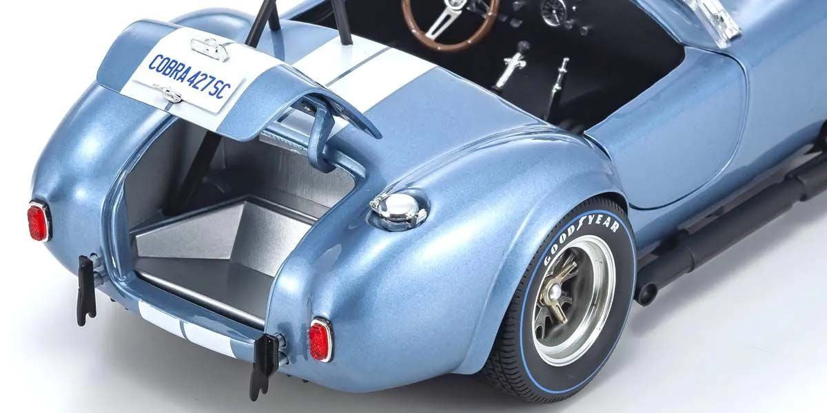 Kyosho Diecast Shelby Cobra 427 S/C Spider 1962 Bleu Clair 1/18 KS08048SBL