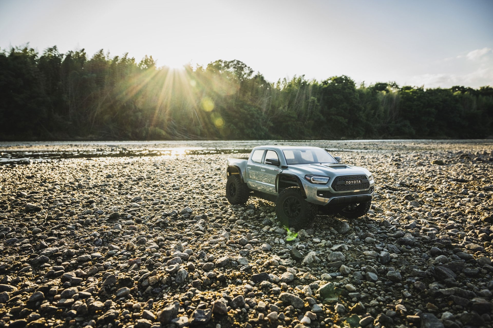 Kyosho KB10L Toyota Tacoma TRD Pro VE 3S RTR