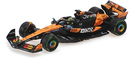 MiniChamps McLaren Mercedes MCL39 81 Oscar Piastri F1 Australia 2025 1/64 530256481