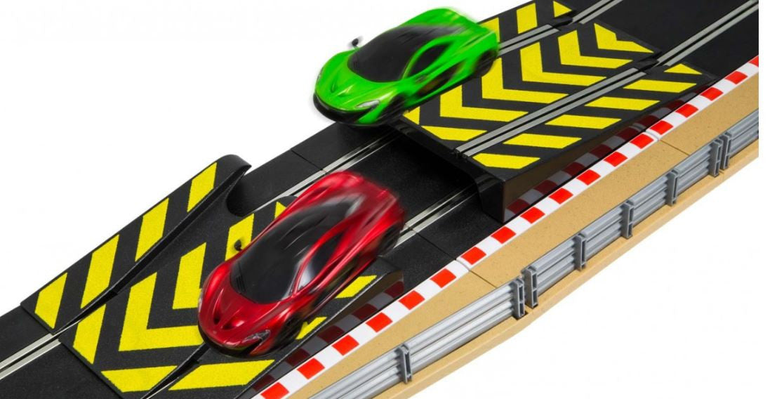 Scalextric Slide + Rampe Circuit Standard C8194