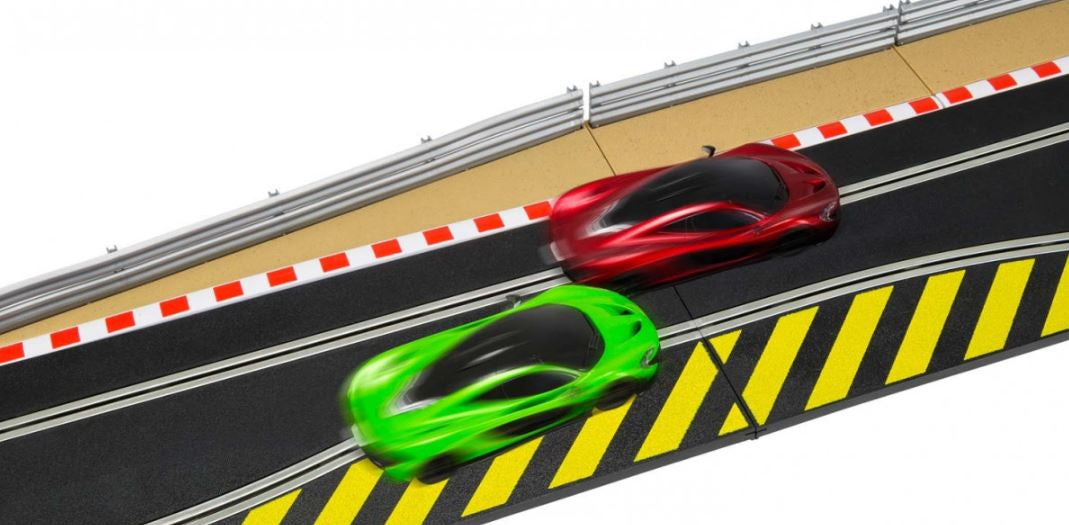 Scalextric Slide + Rampe Circuit Standard C8194