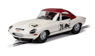 Scalextric Voiture Jaguar E-Type Goodwood Revival - Adrian Newey Standard C4232