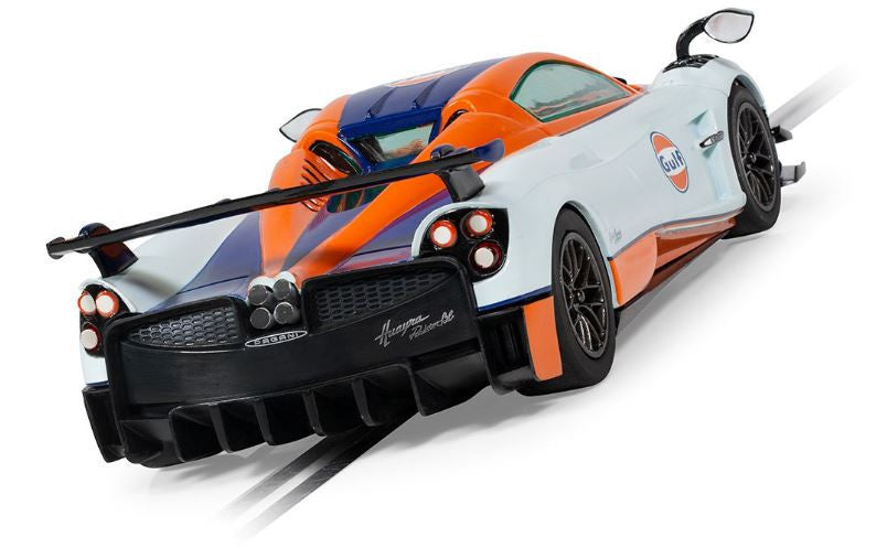 Scalextric Voiture Pagani Huayra BC Roadster Gulf Edition Standard C4335