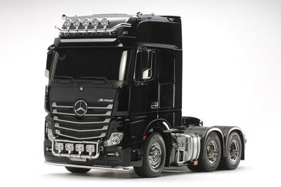 TAMIYA Camion Mercedes Actros 3363 6x4 Gigaspace 56348
