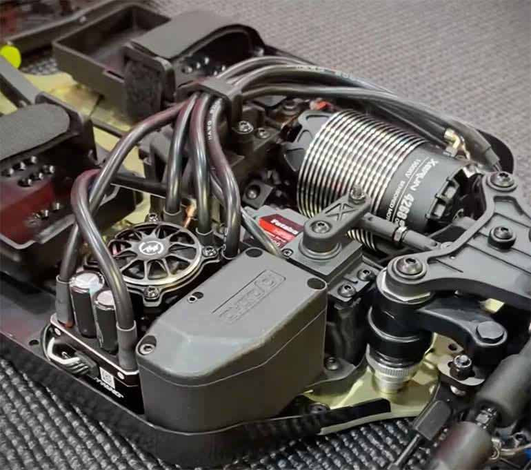 Kyosho Inferno MP11E 4WD KIT 34119B