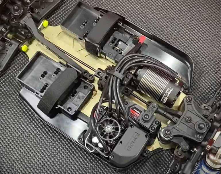 Kyosho Inferno MP11E 4WD KIT 34119B