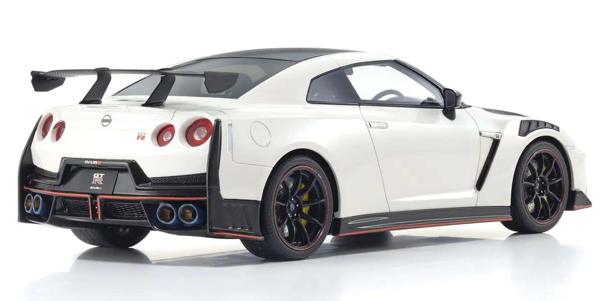 Kyosho Diecast Nissan GT-R NISMO 2024 Édition Spéciale 1/18 KSR18061GR