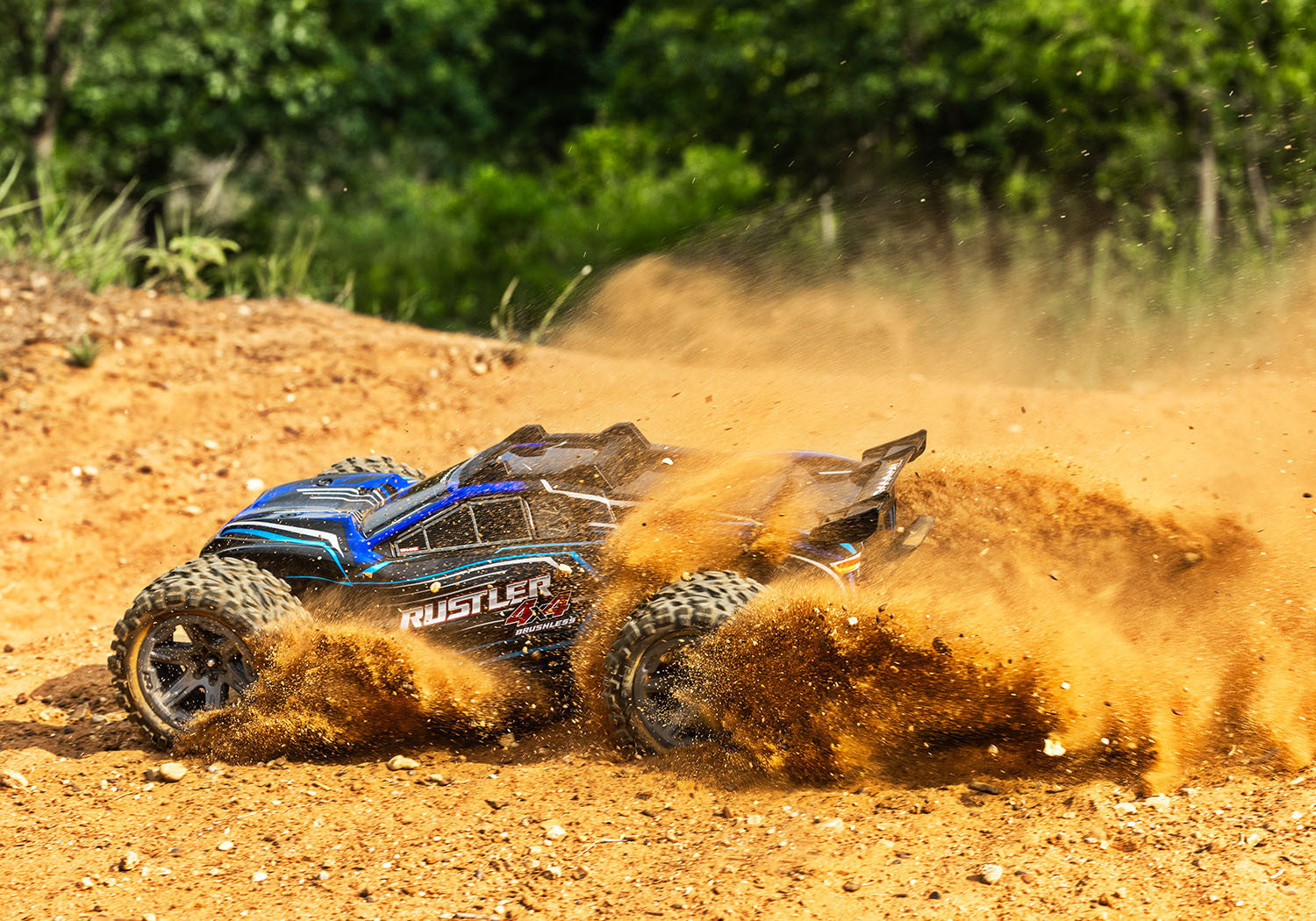 Traxxas Rustler 4x4 BL-2s RTR 67164-4